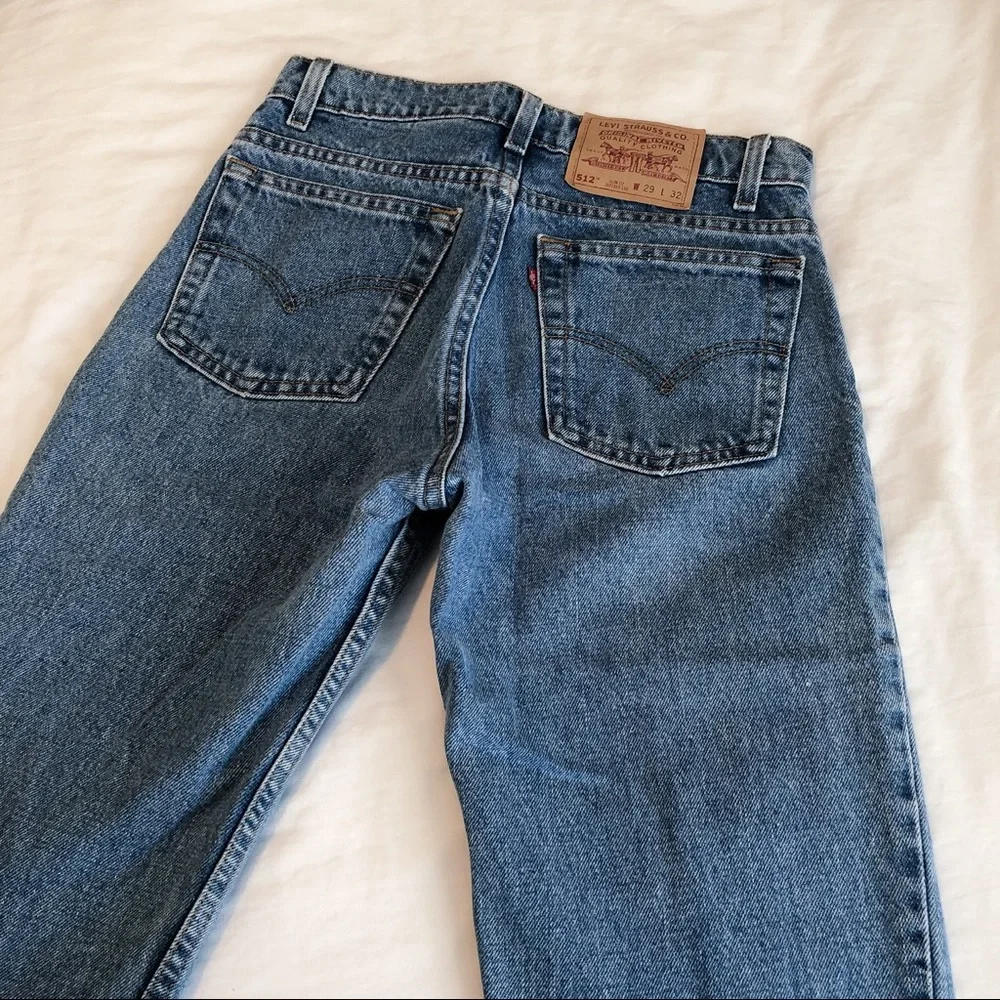 (Not Available) Medium Wash Levi’s - Picture 2 of 5